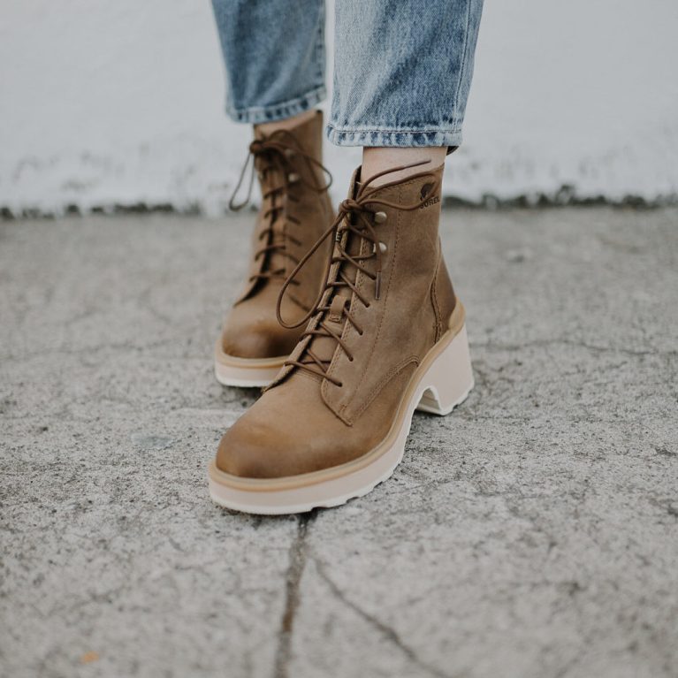 Hi-Line Heel Lace Boot- Umber